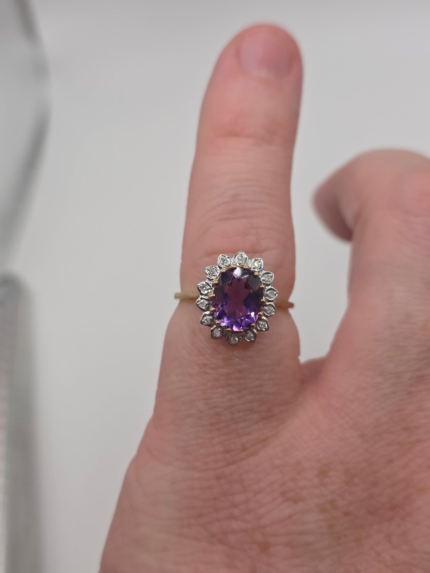 9ct gold amethyst and diamond ring