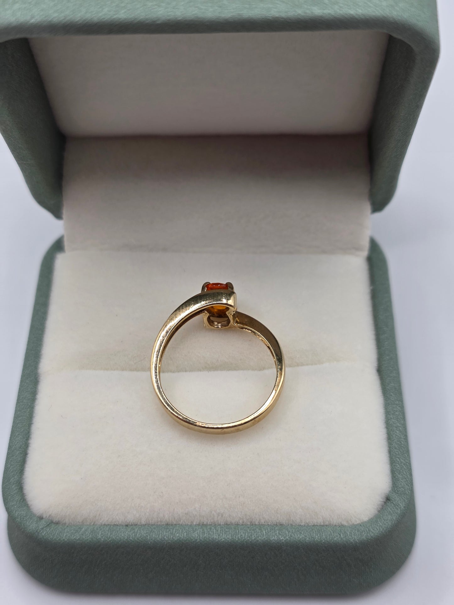 9ct gold orange sapphire ring