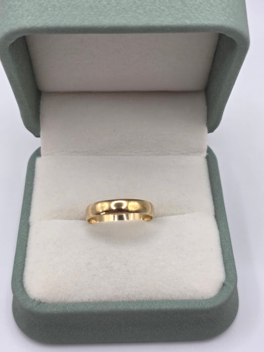 9ct gold ring