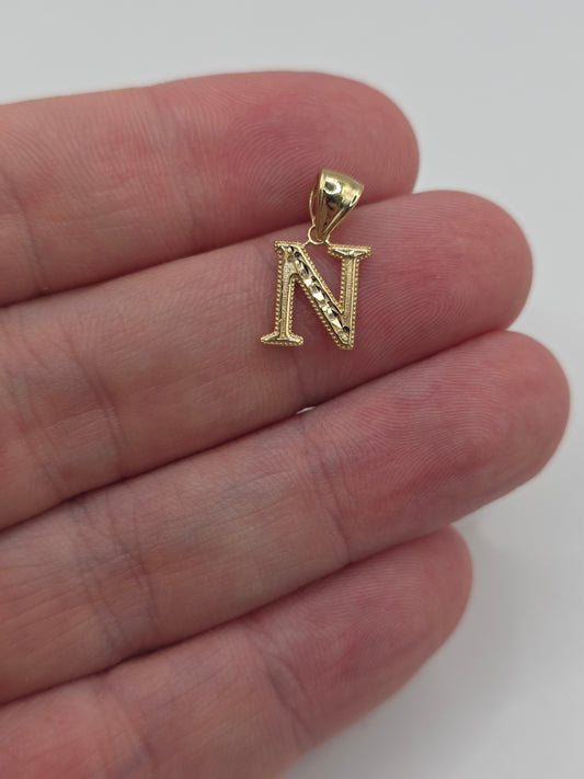 9ct gold initial N pendant