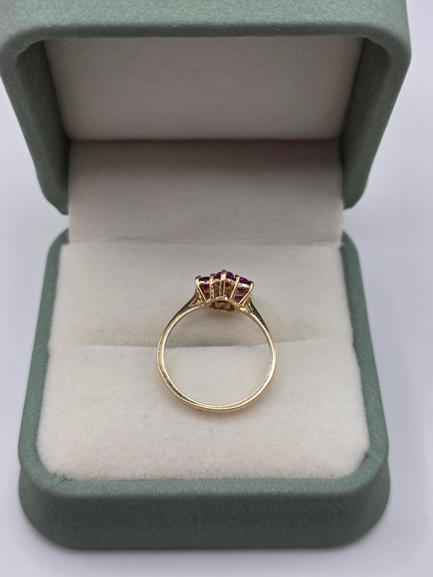 9ct gold ruby cluster ring