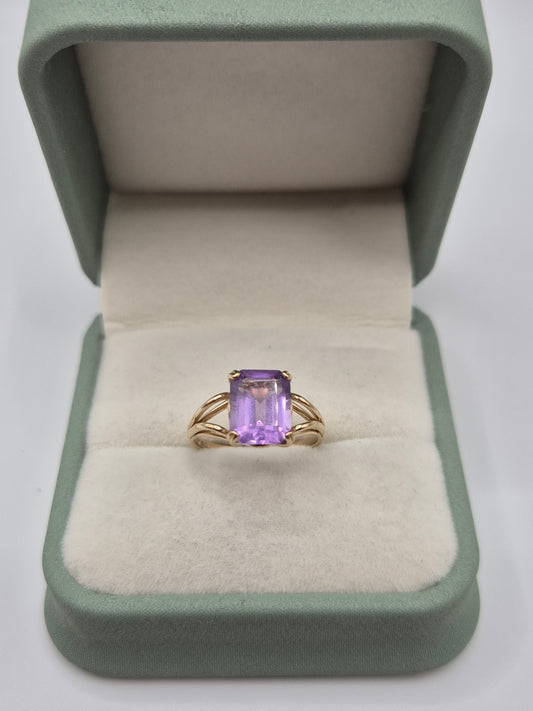 9ct gold amethyst ring