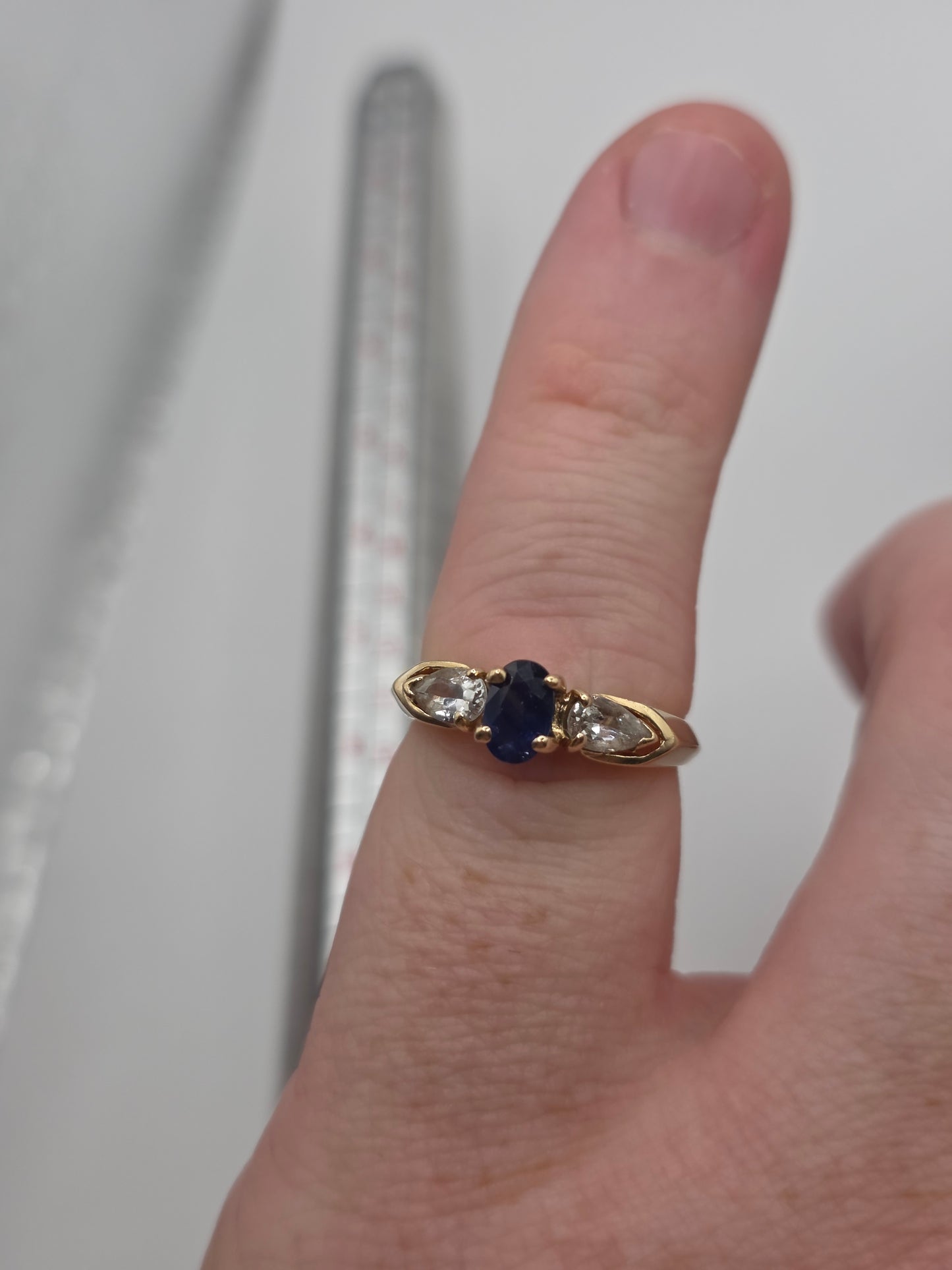 9ct gold sapphire and topaz ring