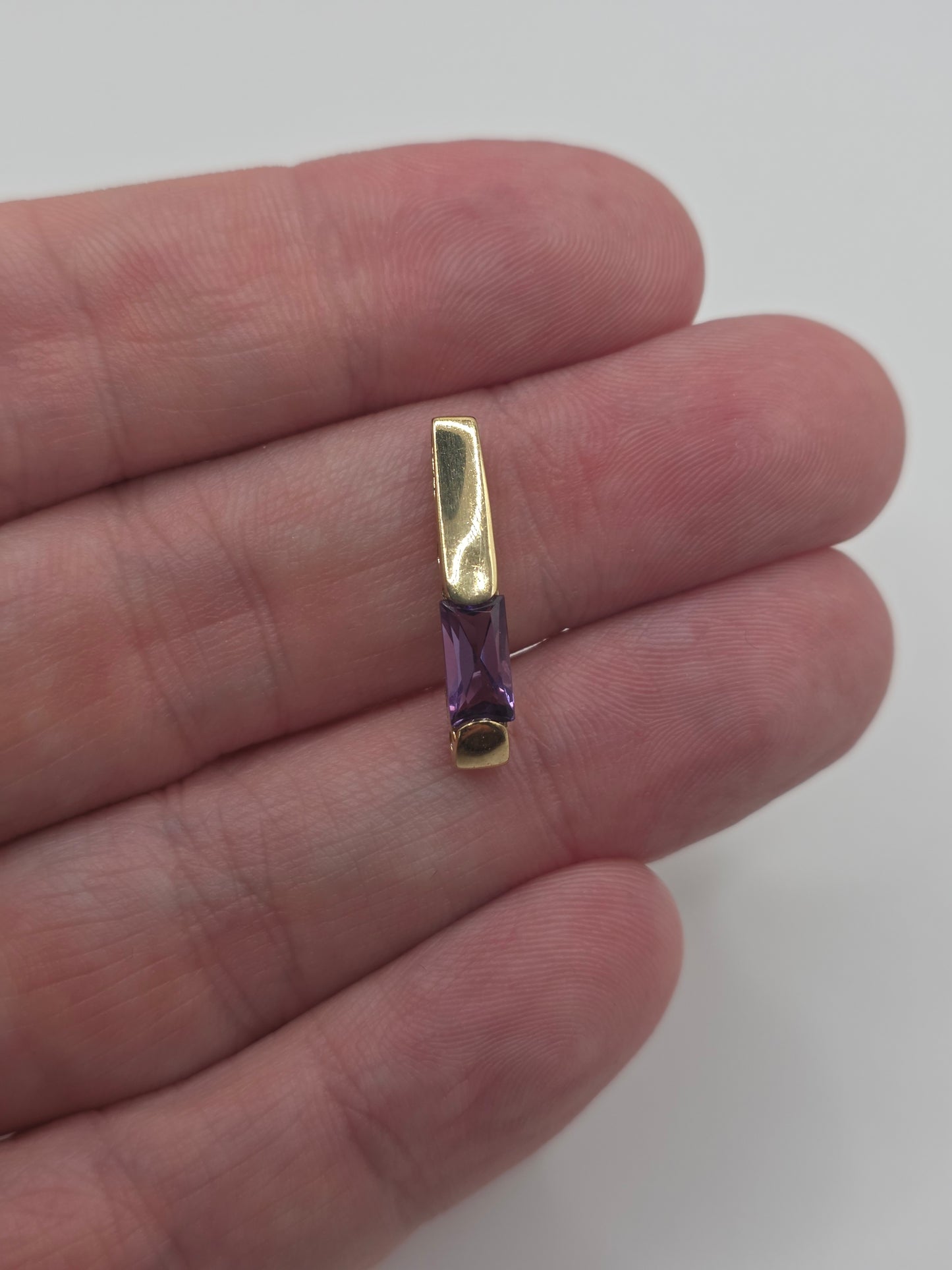 9ct gold amethyst pendant