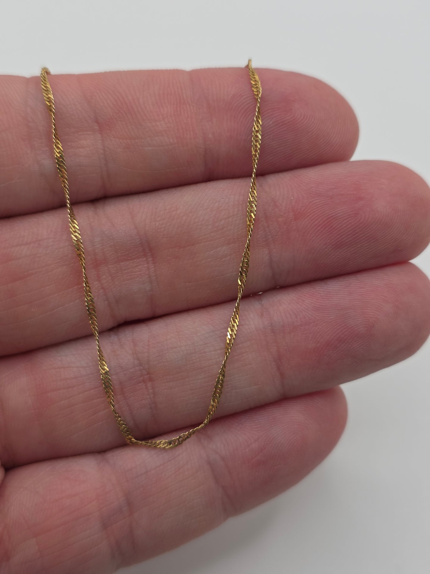 9ct gold twist link chain (52)