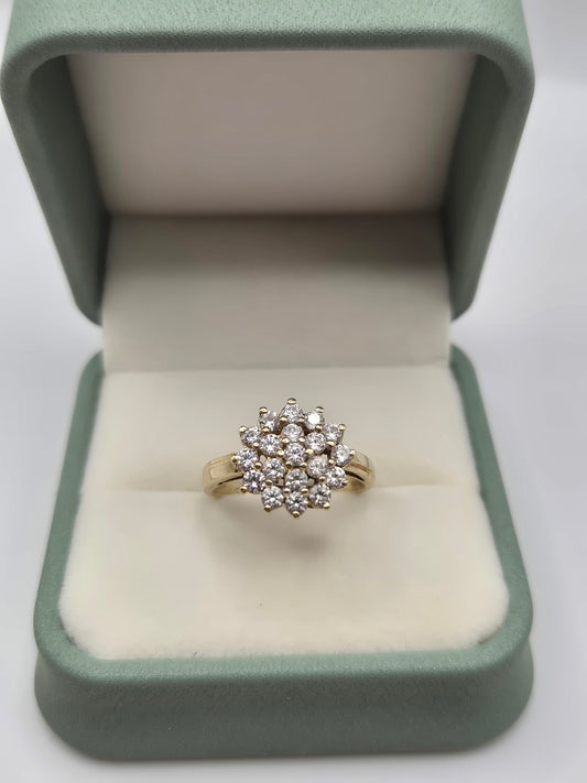 9ct gold cz cluster ring
