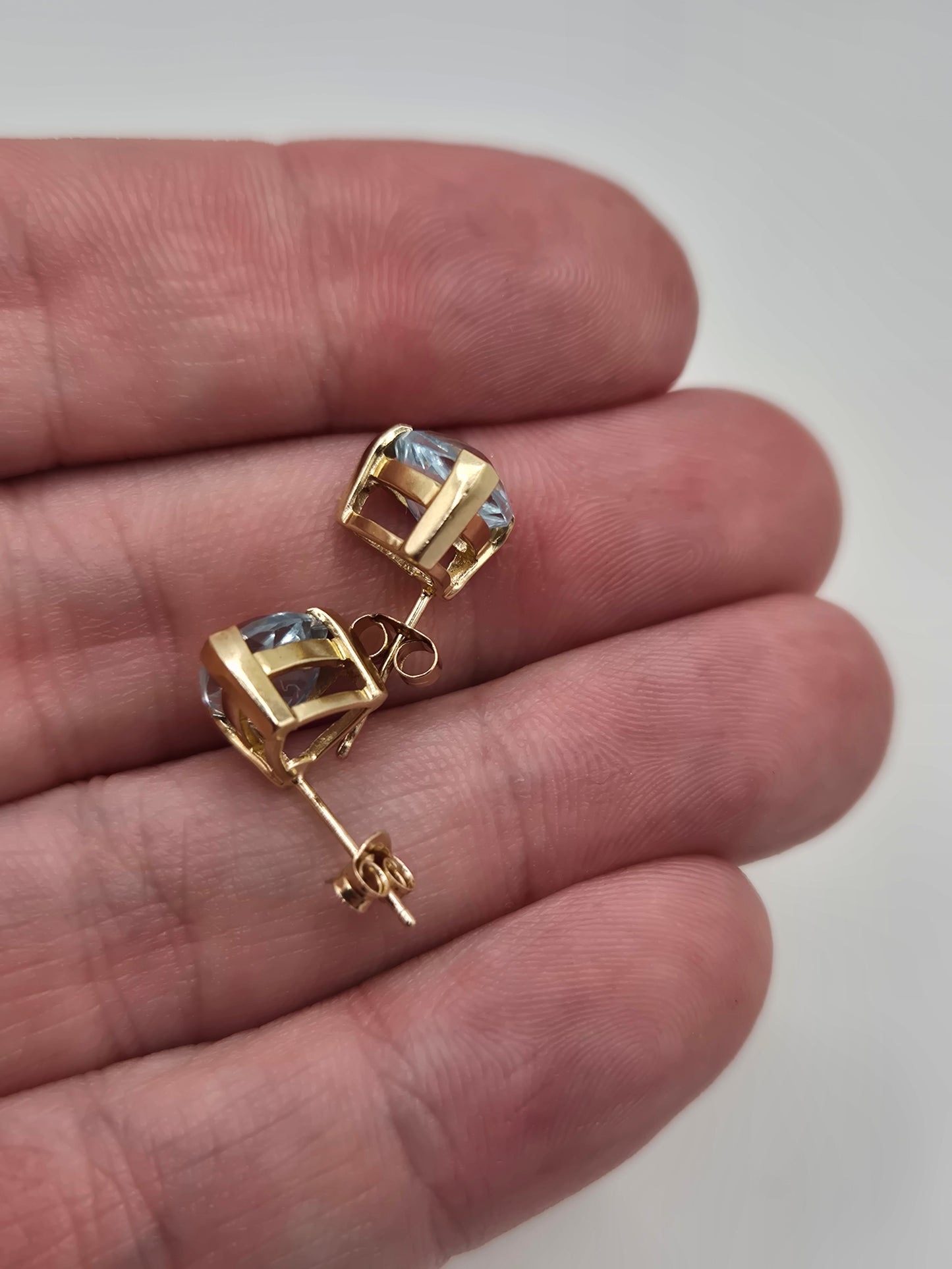 9ct gold blue topaz earrings