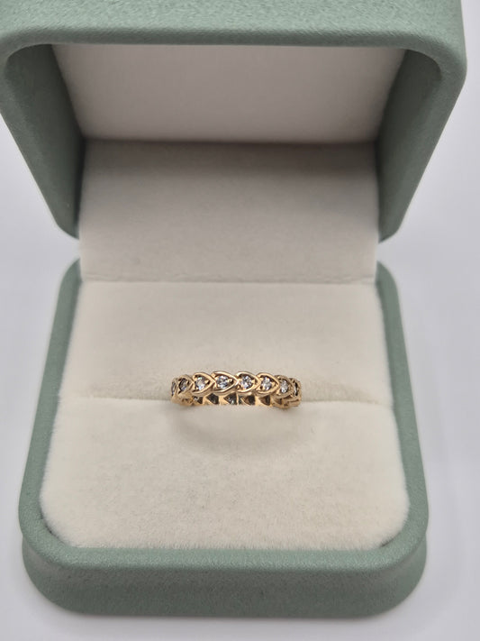 9ct gold paste eternity ring