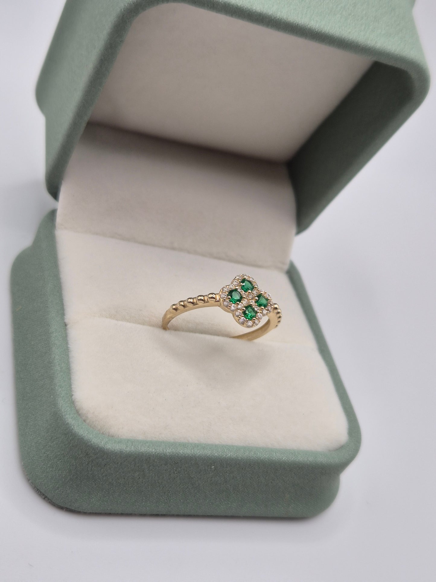14ct gold simulated emerald and zircon ring