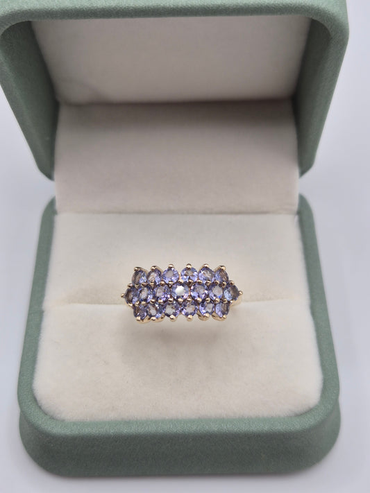 9ct gold tanzanite cluster ring