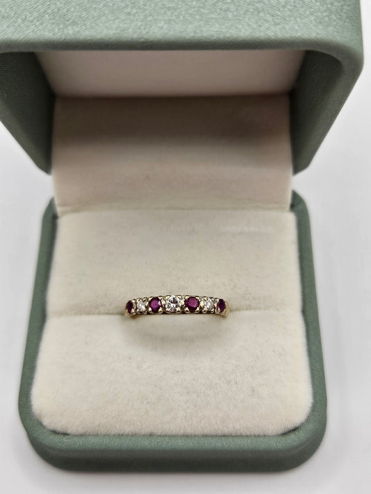 9ct gold ruby and cz ring