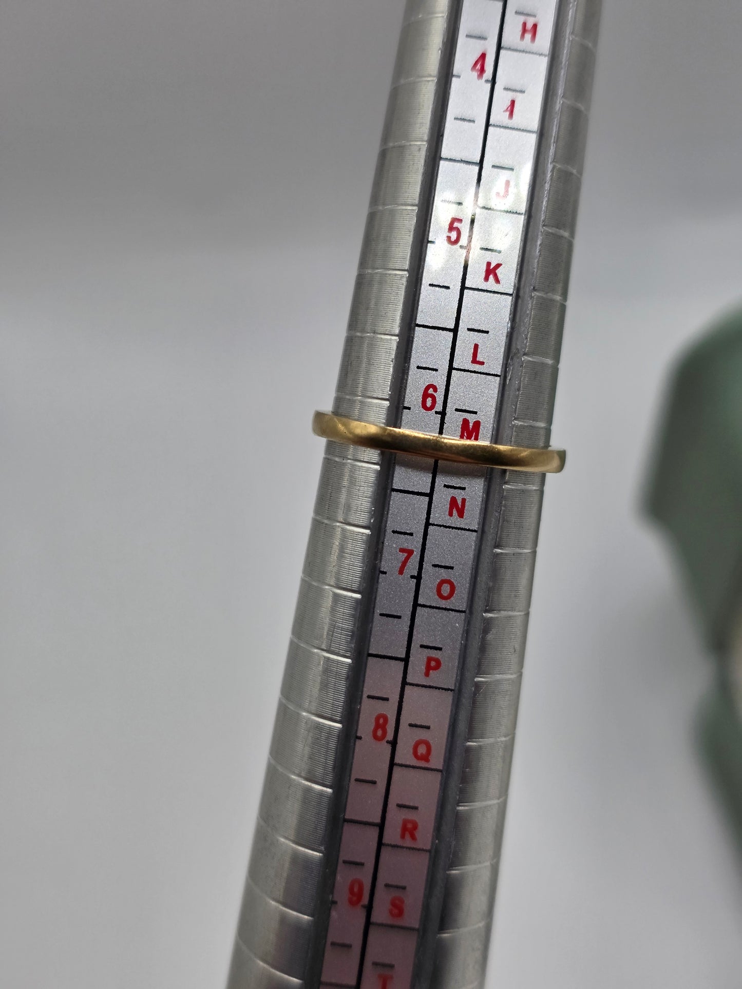 9ct gold diamond wishbone ring