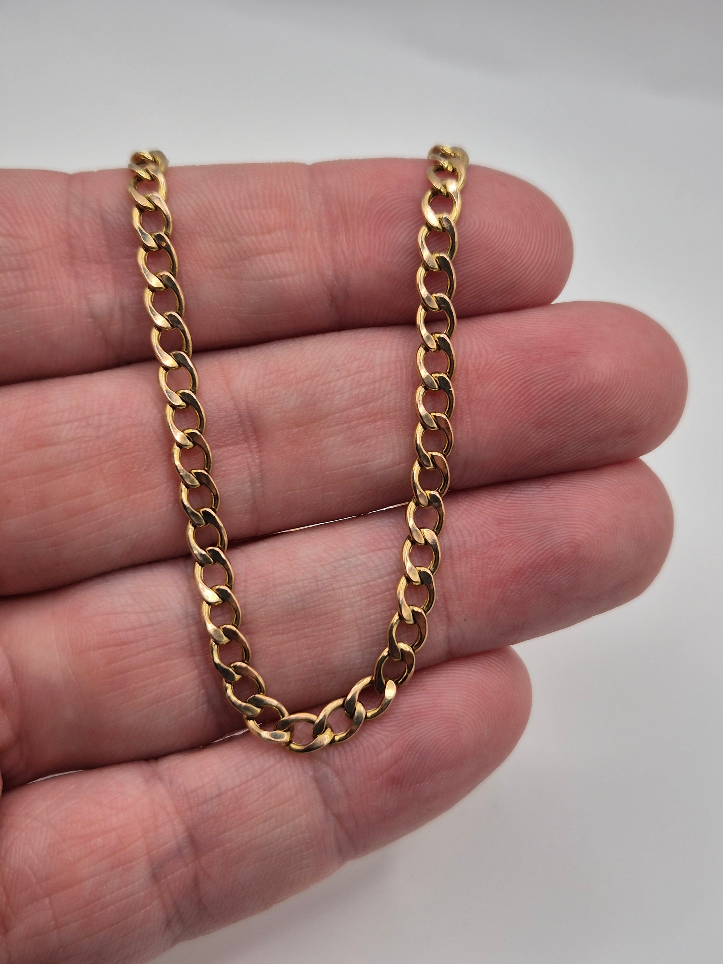 9ct gold curb chain (10)
