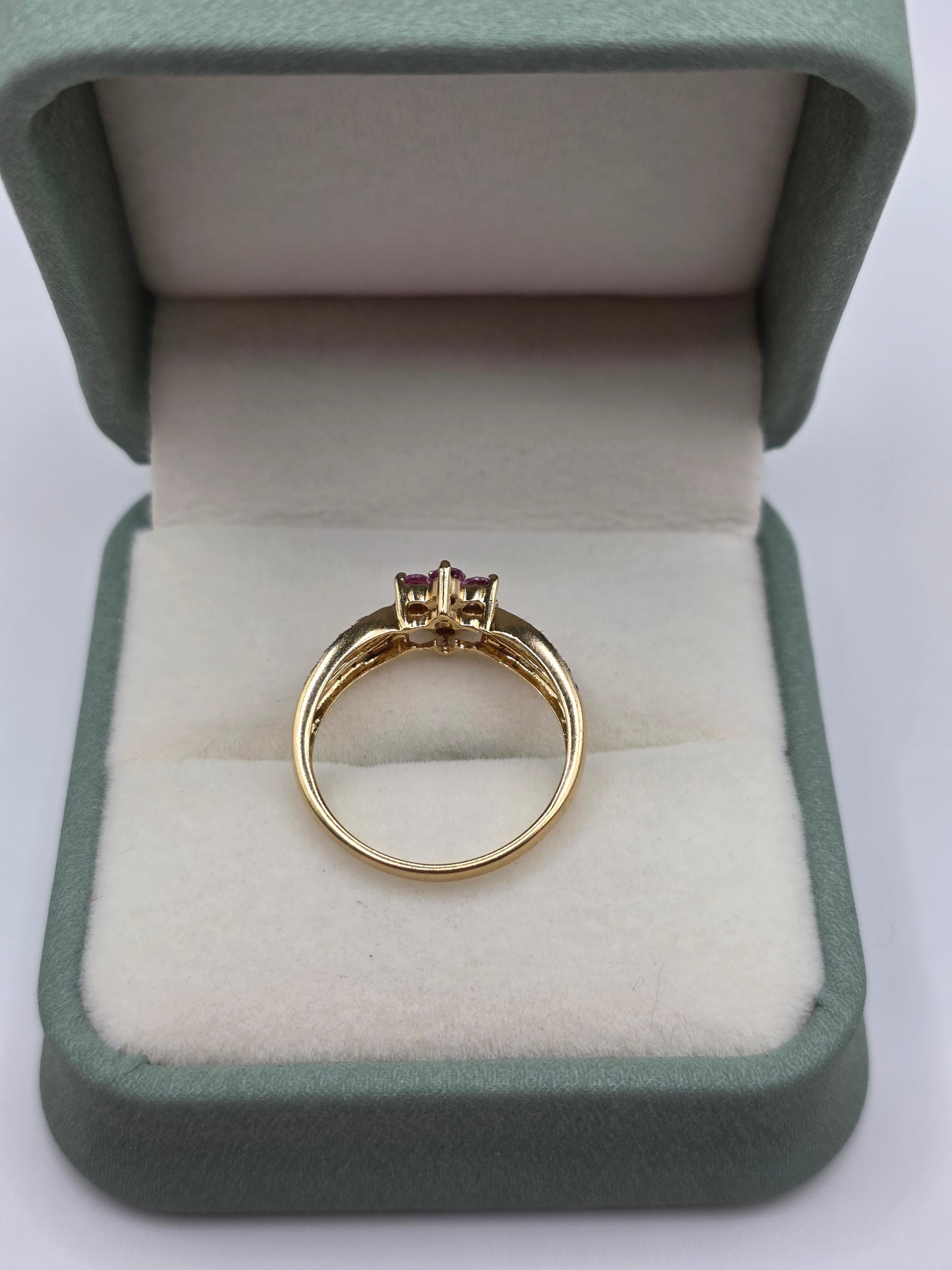 9ct gold pink topaz and diamond ring