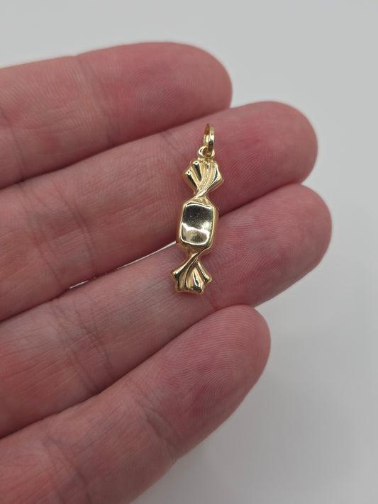 9ct gold sweet charm