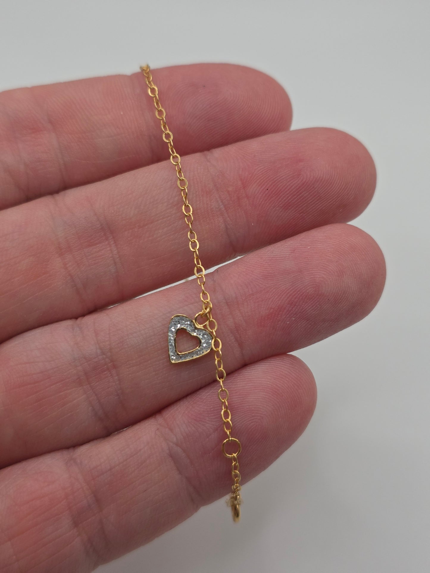 9ct gold cz heart bracelet