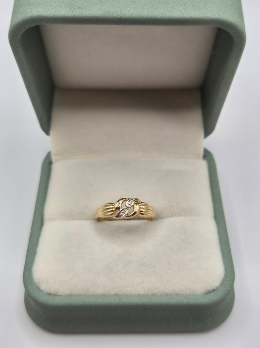 9ct gold diamond ring