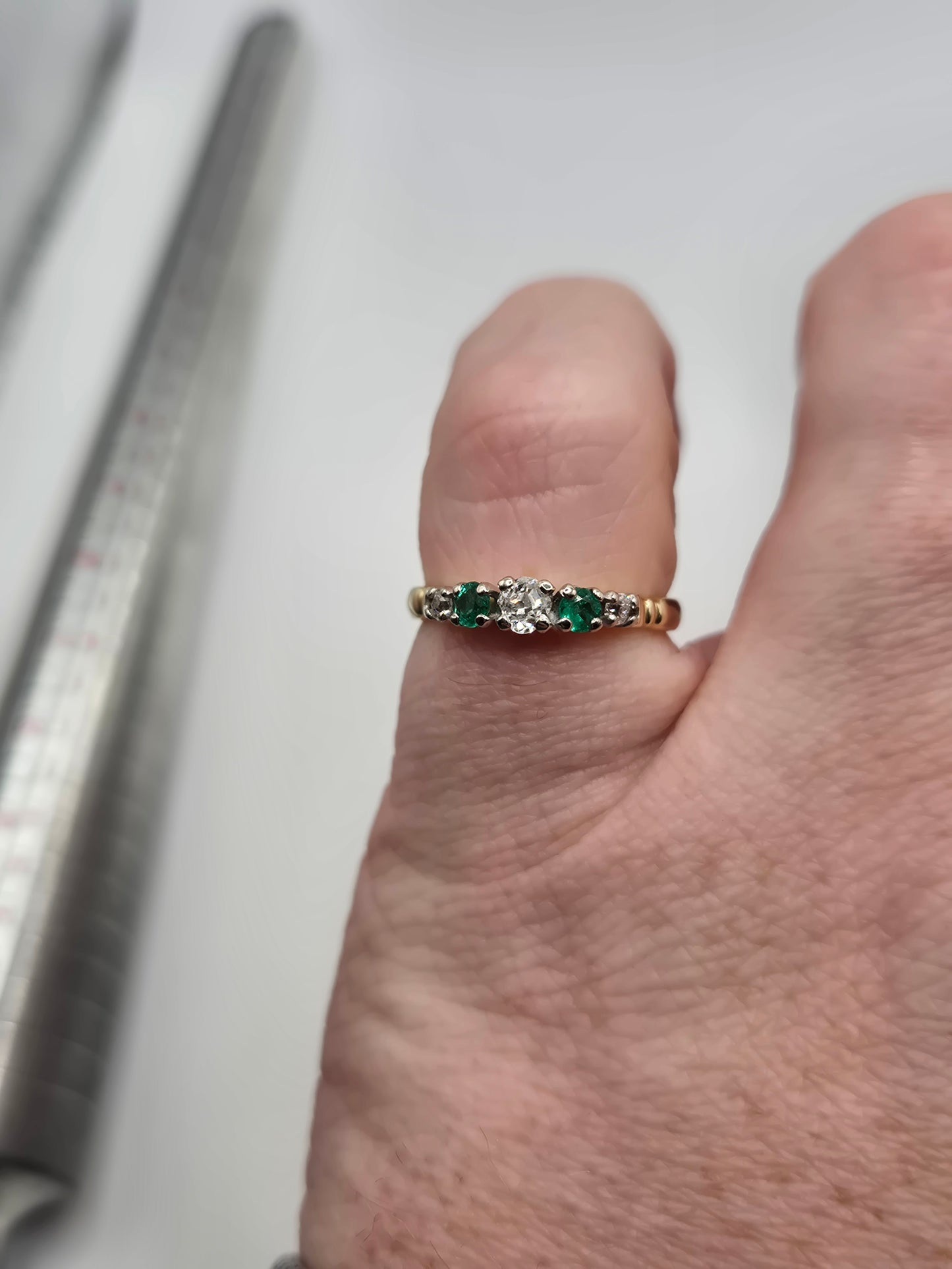 9ct gold emerald and diamond ring