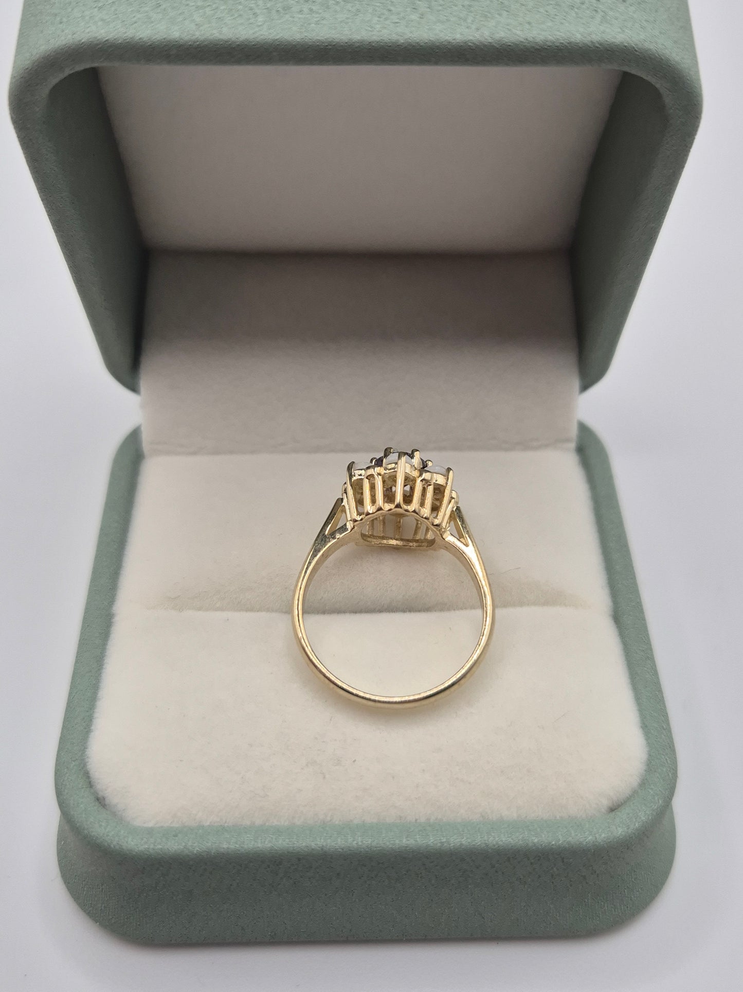 9ct gold amethyst and opal ring