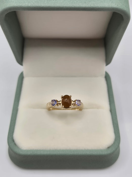 9ct gold gemstone and tanzanite ring