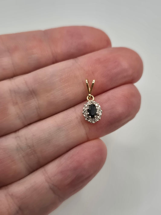 9ct gold sapphire and diamond pendant