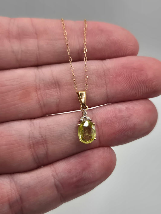 9ct gold sphene and white zircon necklace