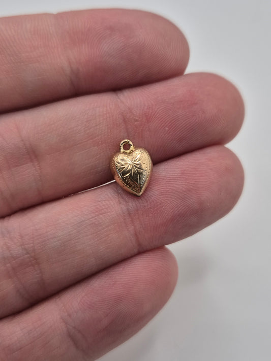 9ct gold puffed heart charm