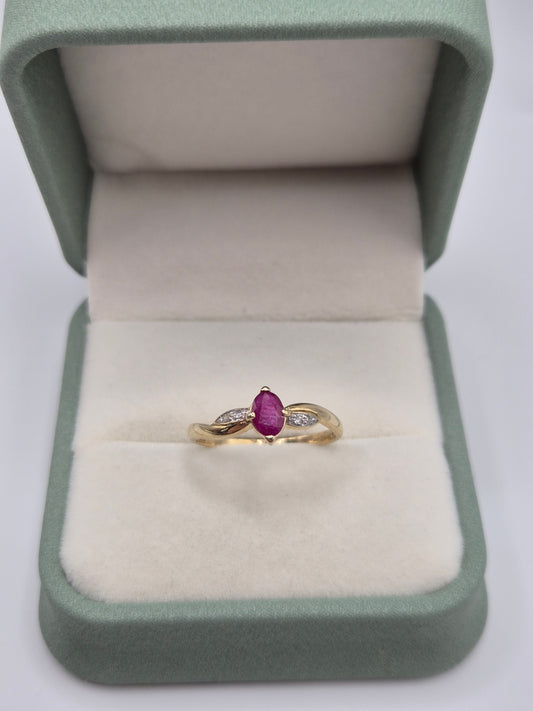 9ct gold ruby and diamond ring