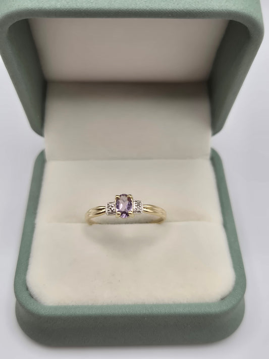 9ct gold amethyst and diamond ring