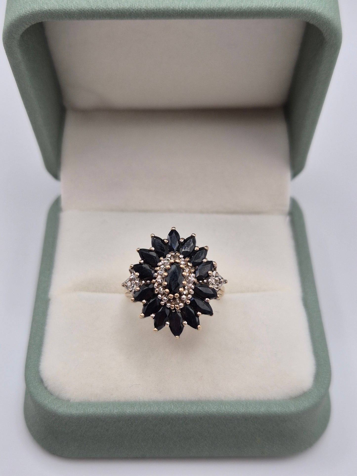 9ct gold sapphire and diamond ring