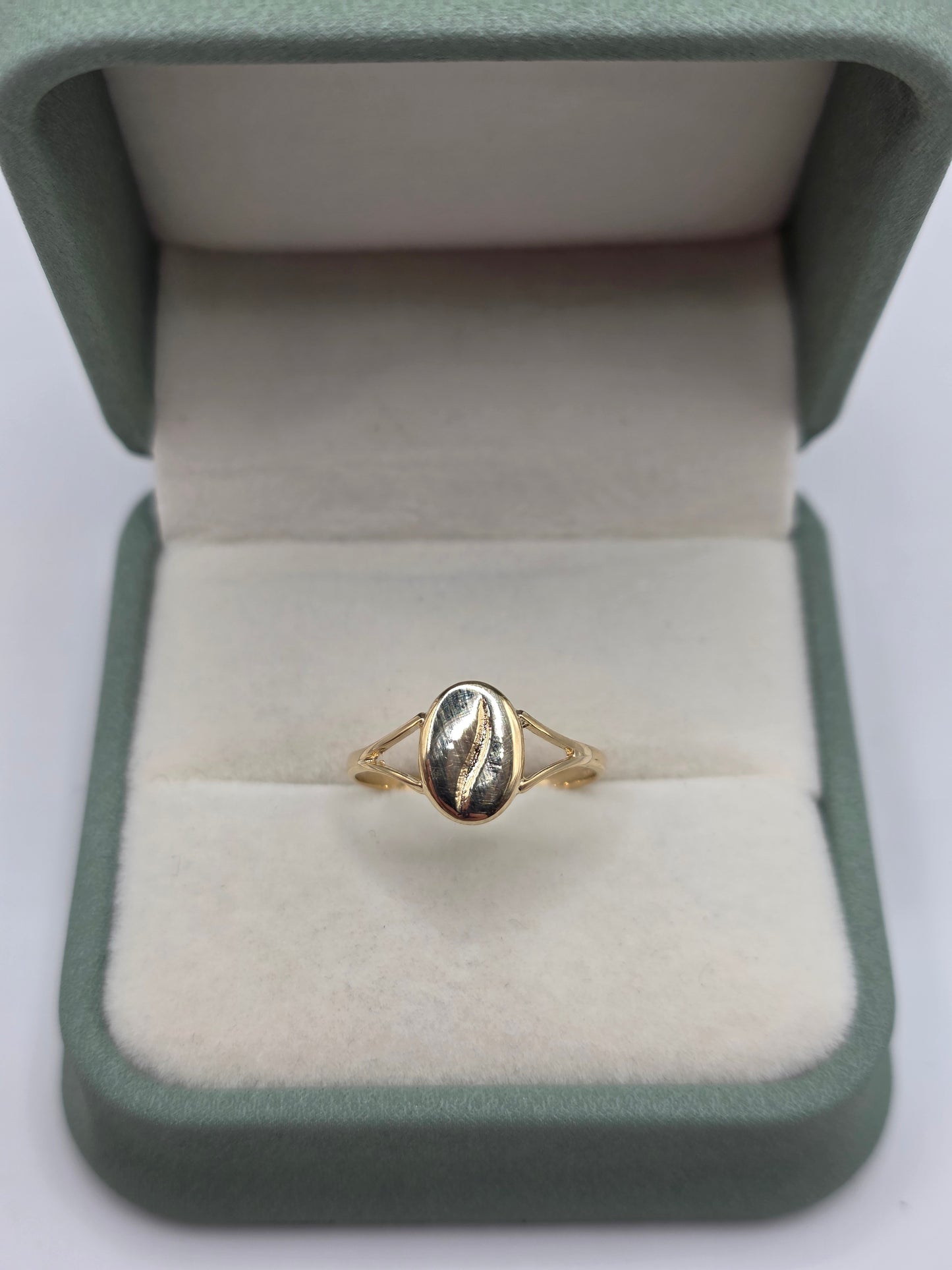9ct gold coffee bean ring