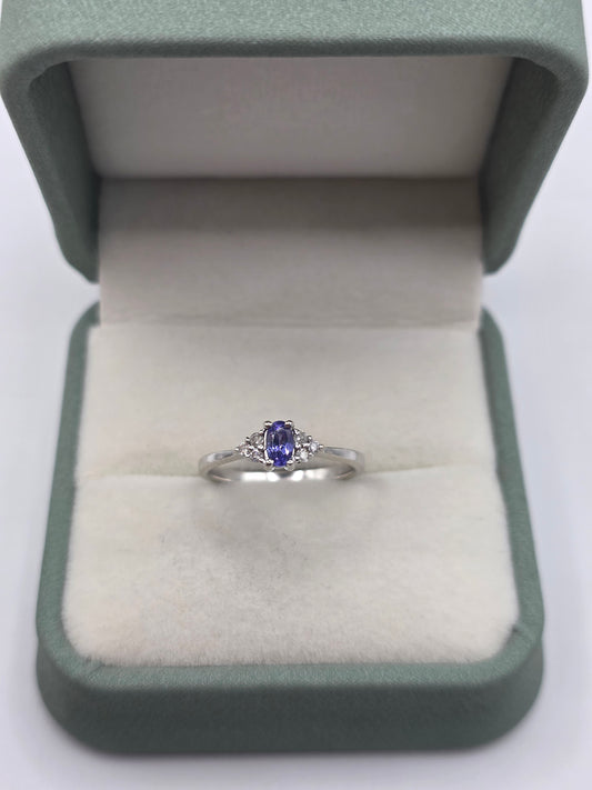 9ct white gold tanzanite and diamond ring